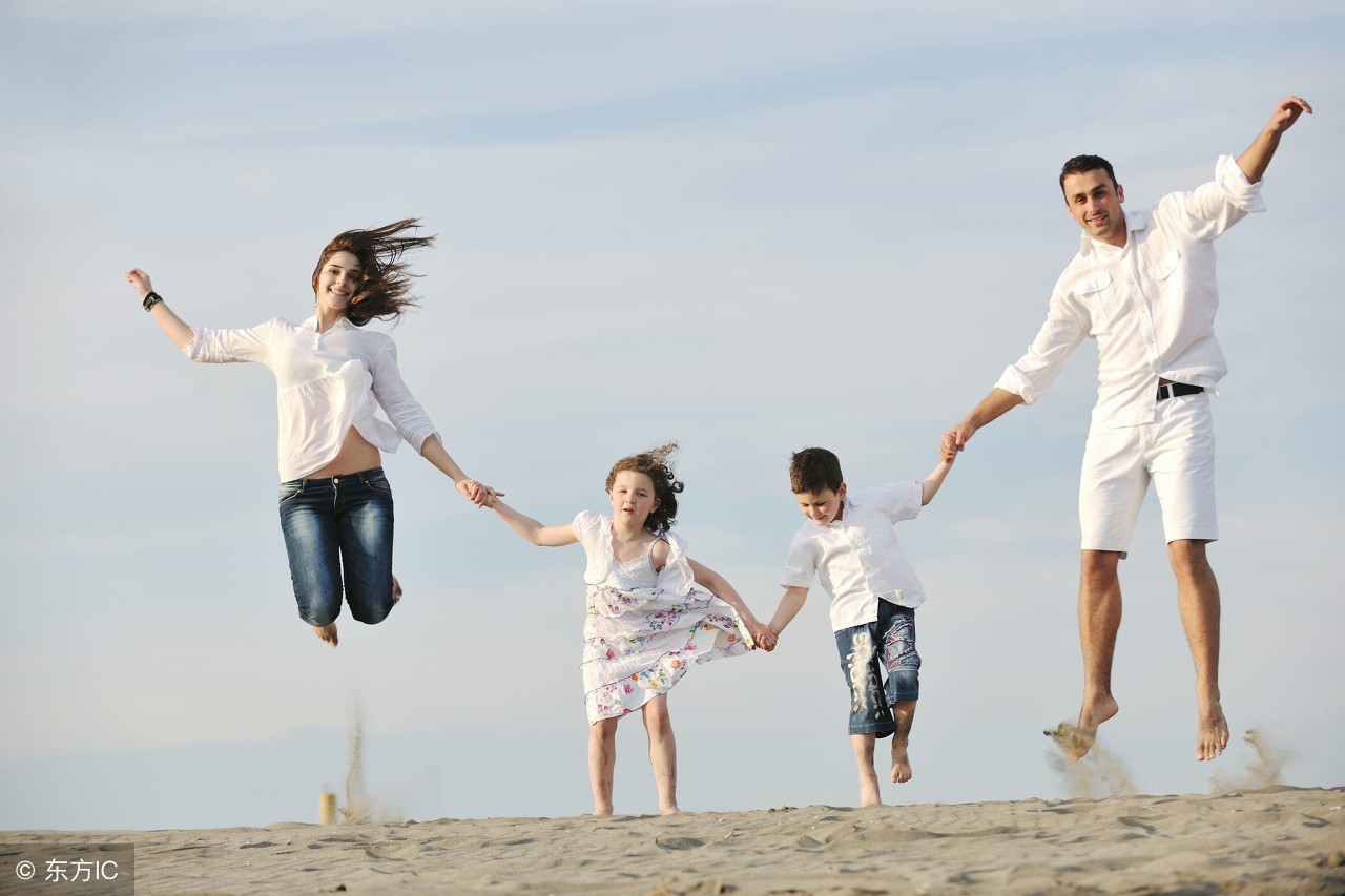 余生找个愿意为你服软的男人,余生找个为你服软的人背景图
