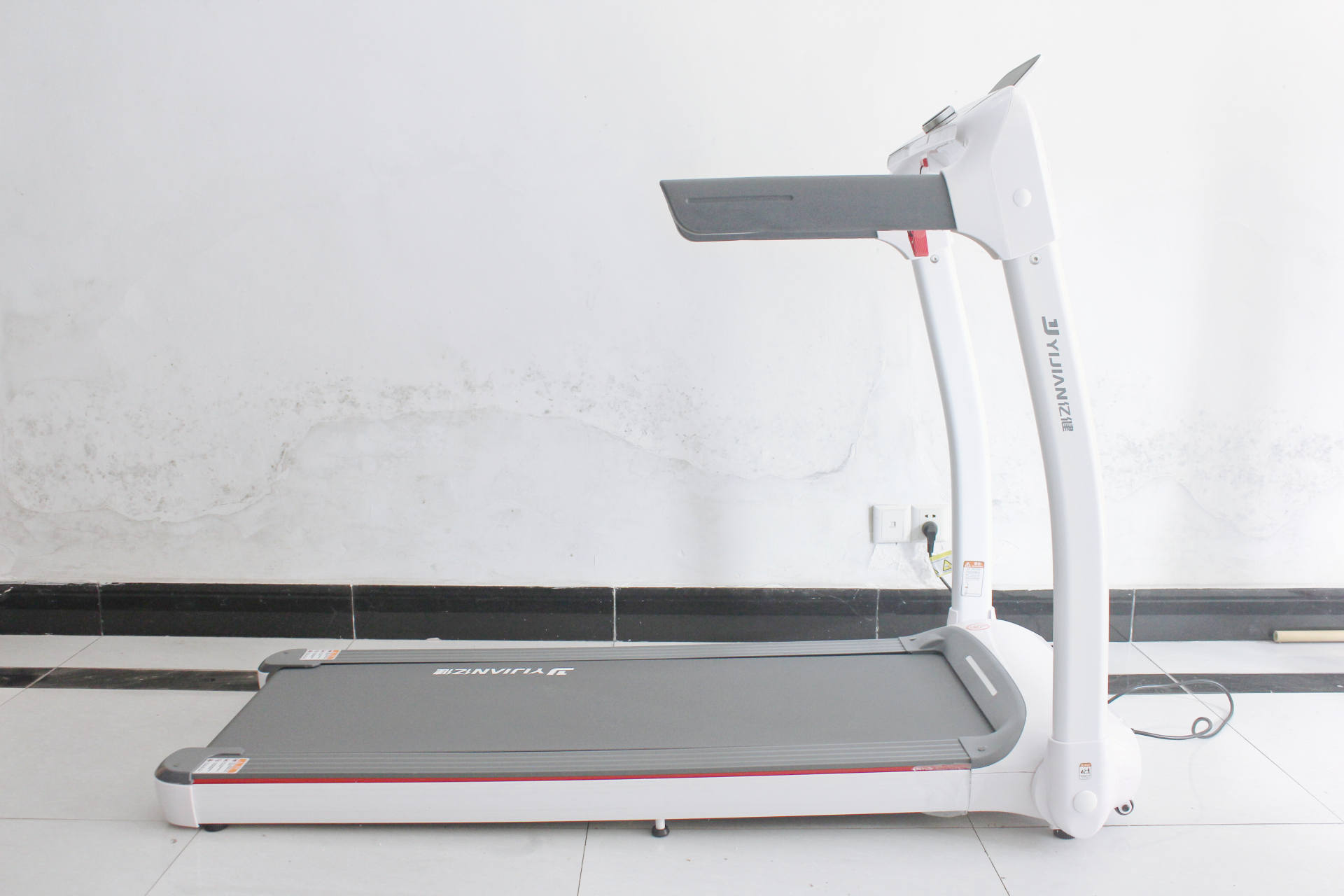 每逢佳节胖三斤？华为智选亿健精灵S7跑步机，宅家健身好选择