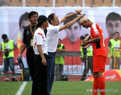 宋文杰踢球比赛视频,宋文杰破门良机