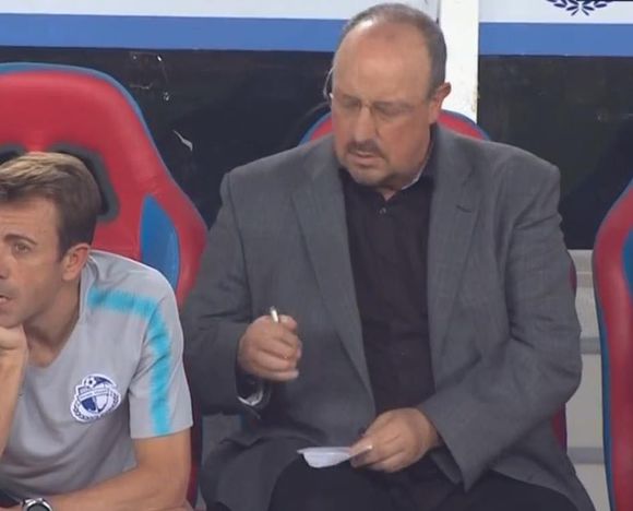 大连队贝尼特斯,大连队致敬贝尼特斯