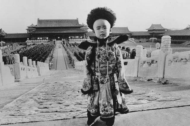 溥仪后来进故宫为什么要买票,溥仪最后一次买票进故宫