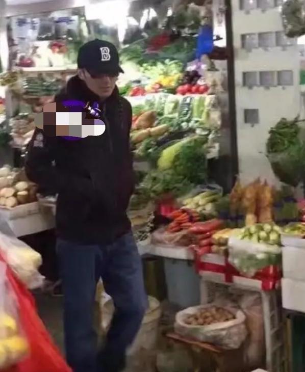 谢霆锋王菲恩爱瞬间,谢霆锋王菲秀恩爱光明正大