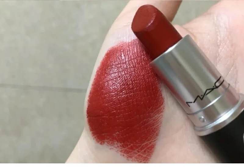 Mac，KIKO，卡拉泡泡平价彩妆品牌中，价格适中又显白的口红色号