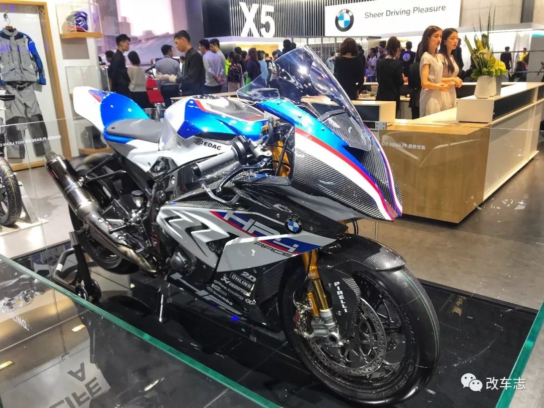 十一代卡罗拉广州车展,新款卡罗拉与新款思域谁值得买