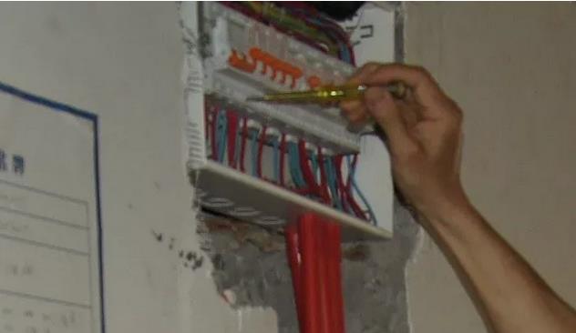 家里装修电线用多芯的还是单芯的,装修用的水管和电线什么牌子最好