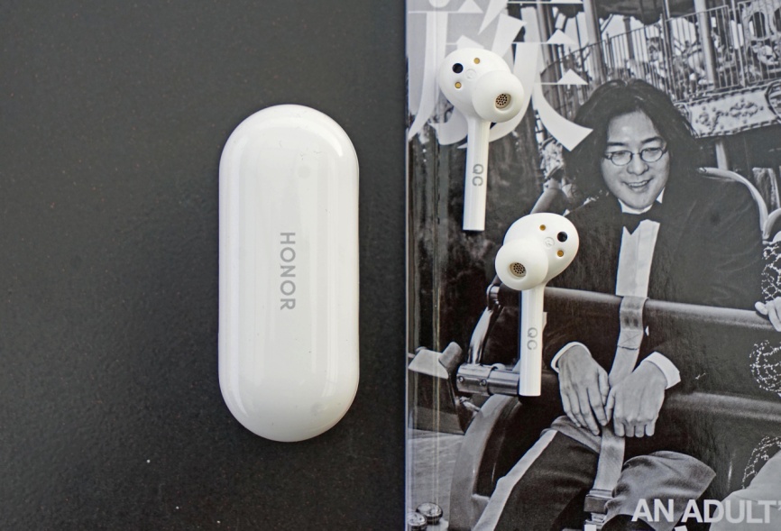 光荣耳机flypods青春版实用测评,光荣蓝牙耳机flypods青春版怎么样