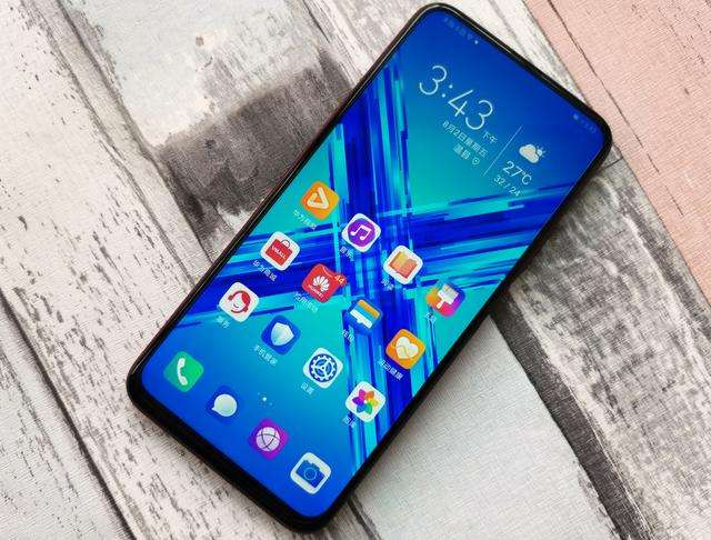 今年上市的几款千元机,2年前性价比最高的几款千元机