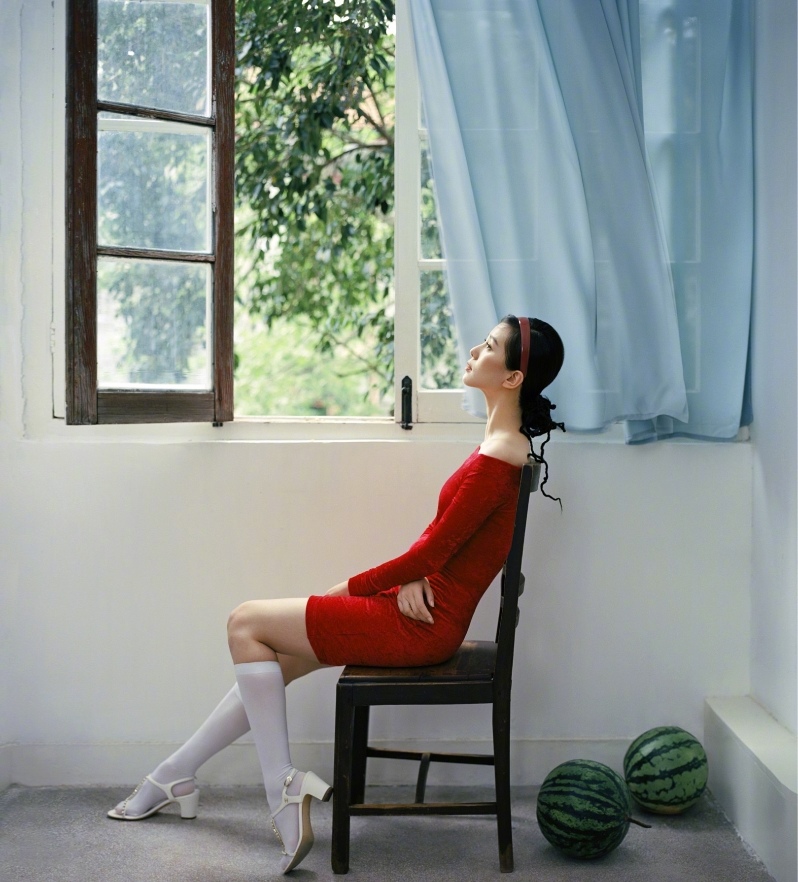 这4款扎发发型夏天超火,5种流行的扎发款式减龄又时髦