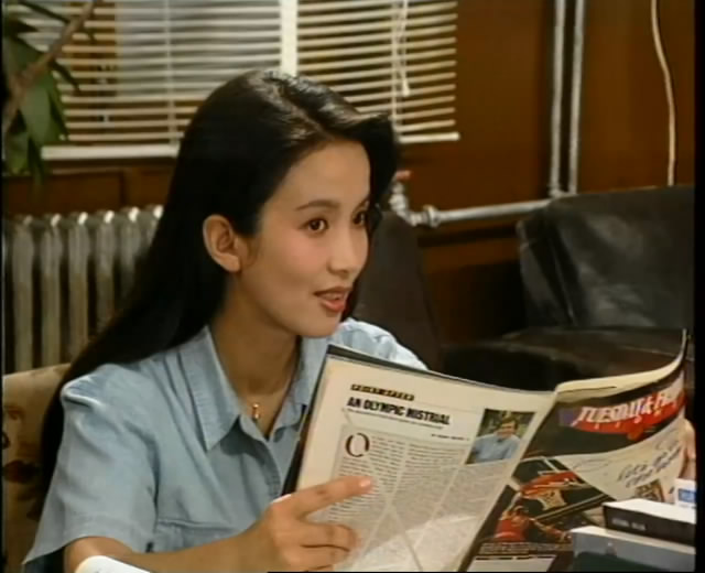 61岁的吕丽萍：嫁过3个男人，离过2次婚，提起张丰毅感到后悔