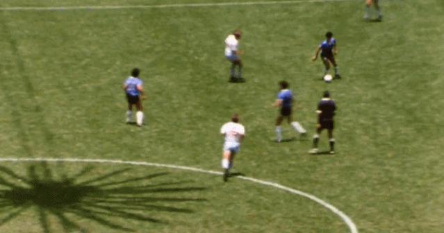 再见球王贝利,再见球王马拉多纳