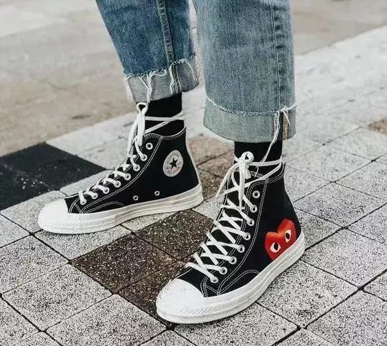 今年球鞋流行什么款式,今年球鞋流行款式有哪些