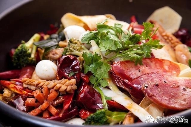 成都建设路必吃的美食,成都本地人必吃的美食一条街