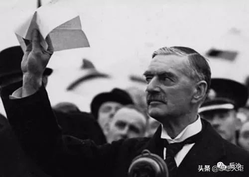 捷克*华反**“二五仔”要上台，它们忘了历史教训了？