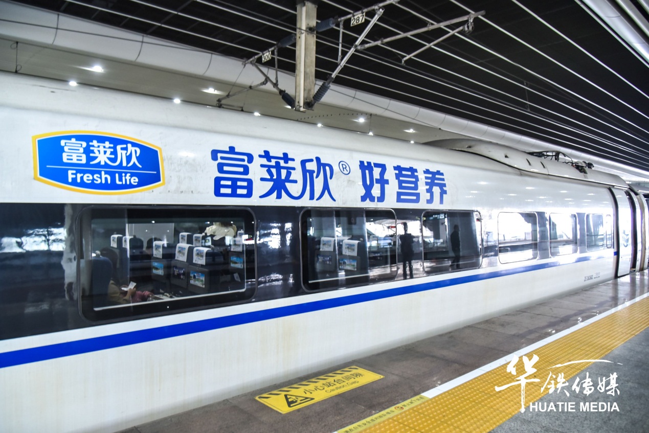 热烈恭喜焦作消费者喜中富莱欣618健康节宏光MINI汽车大奖