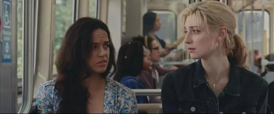 “寡妇”化身复仇女神，够硬又够黑