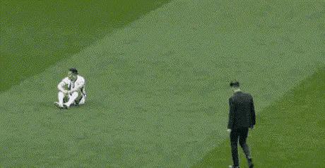 足球印象一剪到底,足球印象新疆