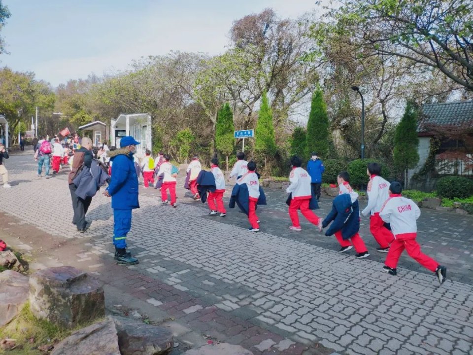 “严冬不勤训，何以战来年”——常熟体校冬训活动全面启动