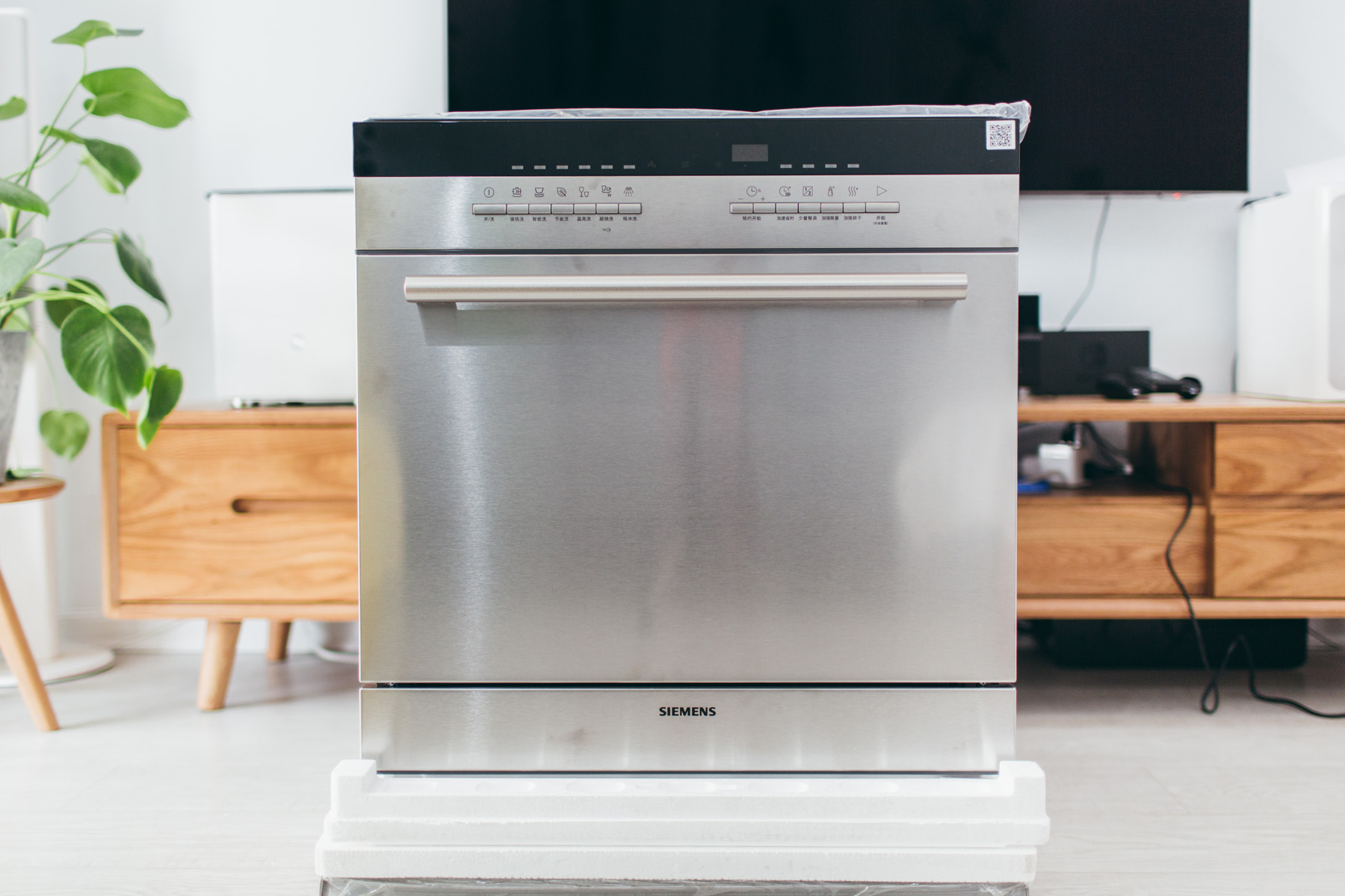 西门子嵌入式洗碗机怎么样拆装,嵌入式西门子洗碗机安装效果