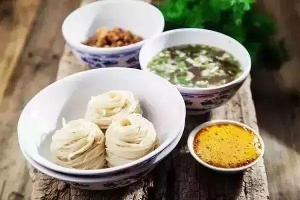 假如能穿越，在古代西安，你都能吃到些啥？