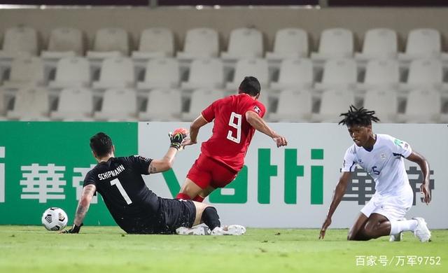 李铁谈国足0-3失利,李铁输球后发言引足协不满