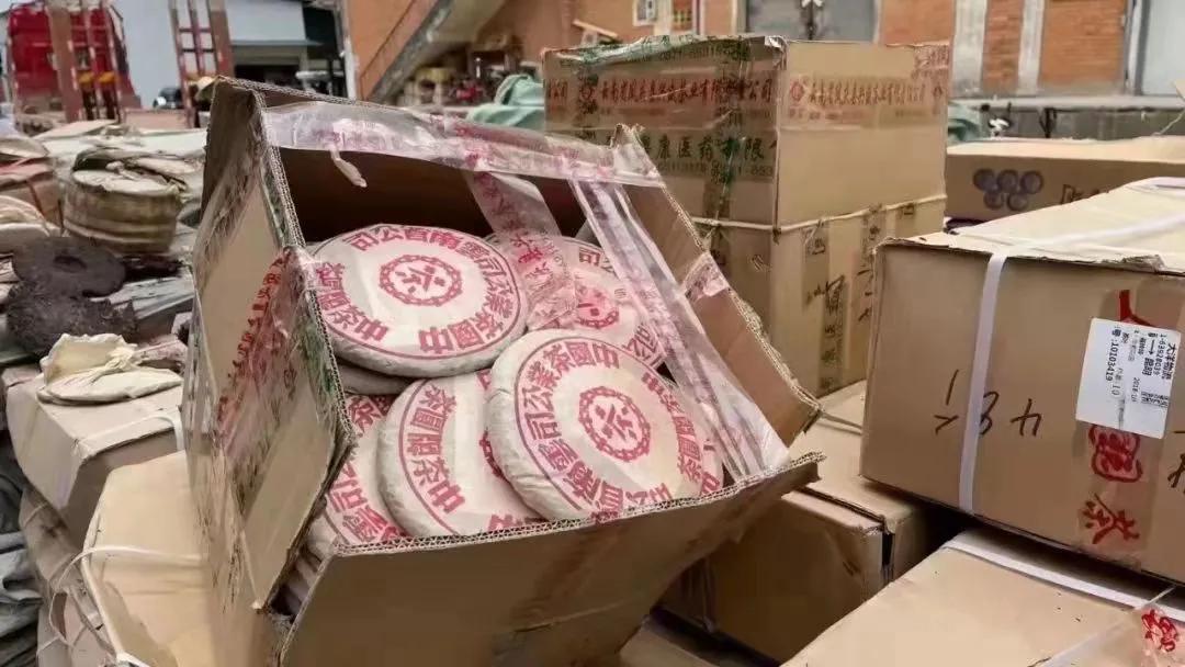 普洱茶假茶鉴定方法有哪些,普洱茶老茶哪可以鉴定真假