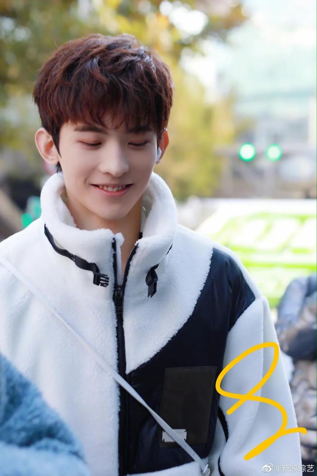 青三成员公布恋情,青三官宣出道