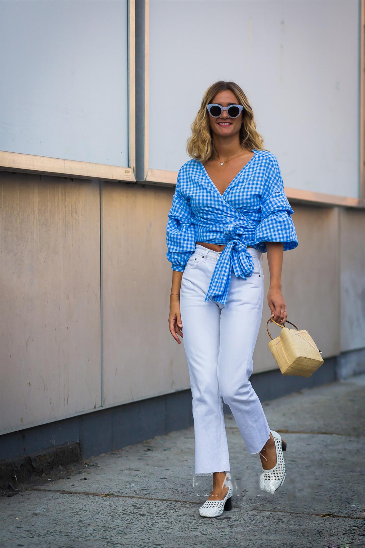 奶奶鞋怎么搭配好看 (最近很火的奶奶鞋女款怎么搭配)