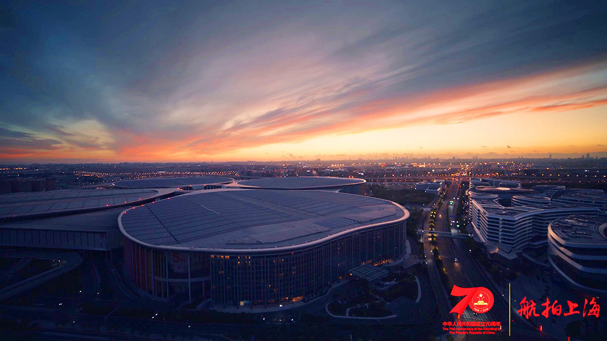 超燃大片！航拍上海24小时，16区混剪版亮出魔都的“精气神”【可爱的中国，奋进的上海】