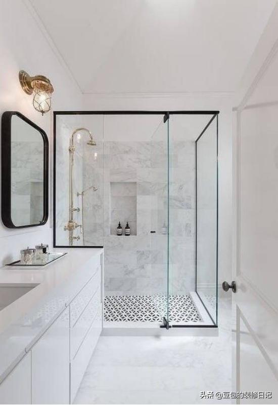 各类卫生间尺寸及布局技巧,卫生间装修尺寸和布局