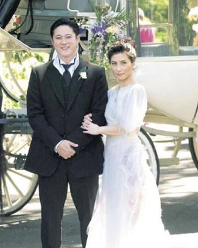 窦骁是何超莲第几个男朋友,窦骁将女友何超莲宠出新高度