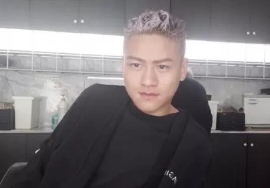 339和钱小佳怎么回事,斗鱼钱小佳和339