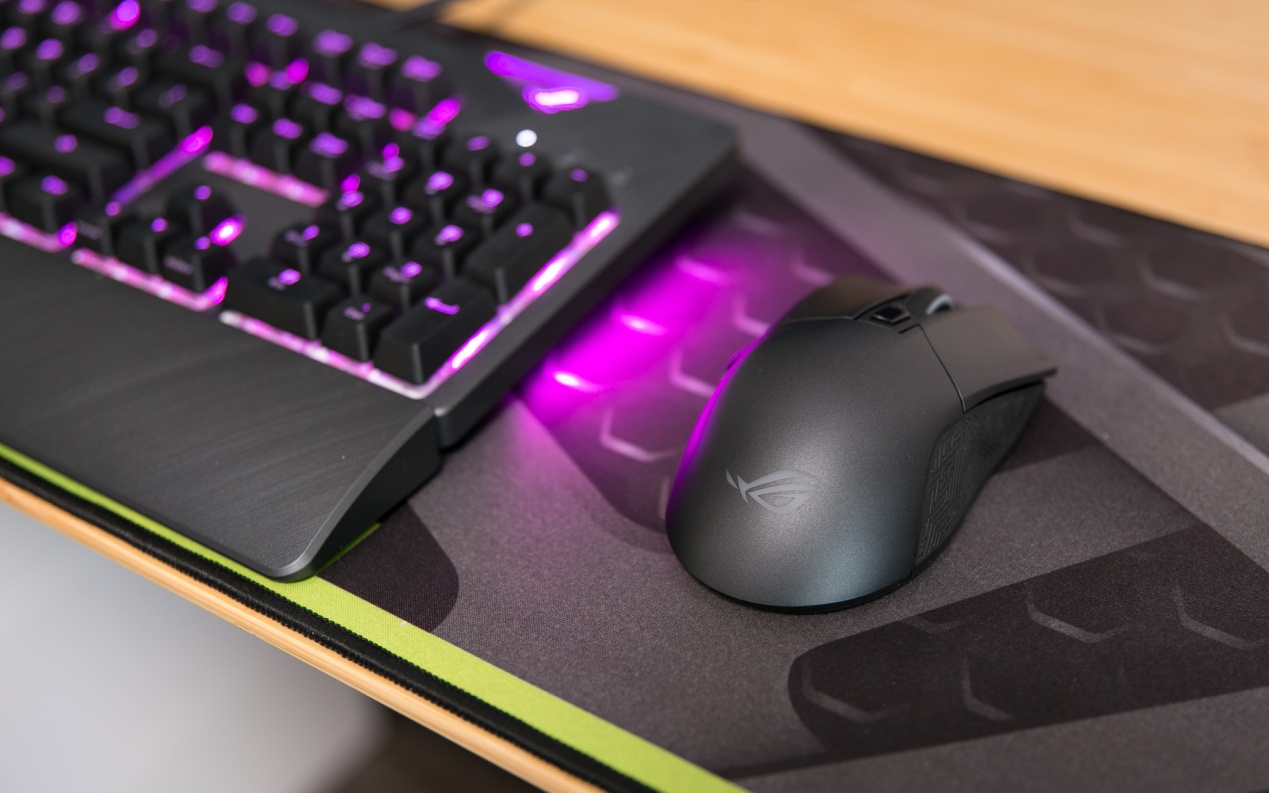 大手型无线鼠标rog,最好的rgb无线电竞鼠标