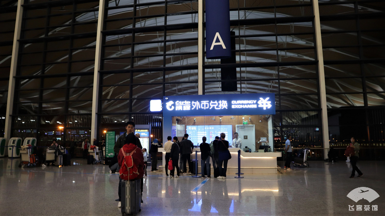 拔草国航第一架A350墨镜侠！机舱配置和服务水准，不亚于五星航司