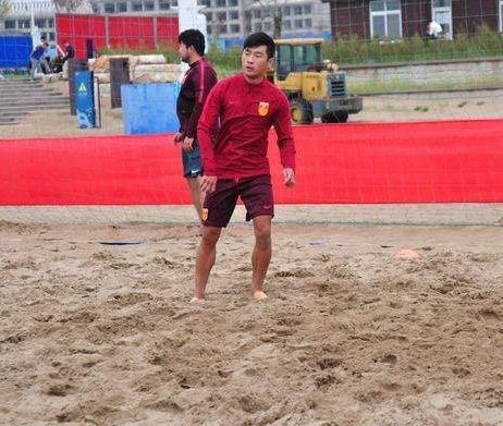 延边富德赴韩国进行赛季最后准备，在百嘉蹉跎一年的小李勋回来了