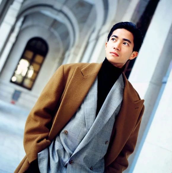 张国荣碾压陈百强,陈百强在张国荣地位