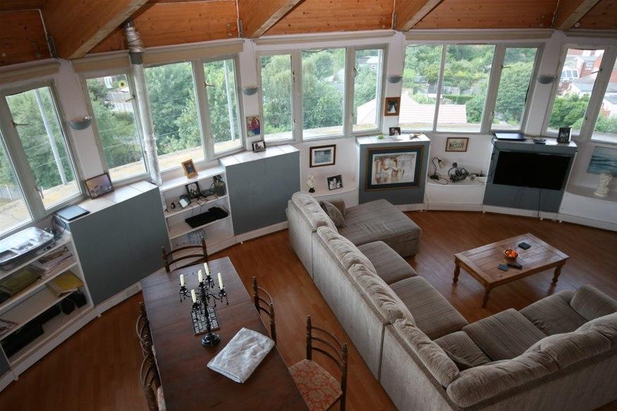 这些千奇百怪的房子,这些户型奇葩的房子居然还挺抢手