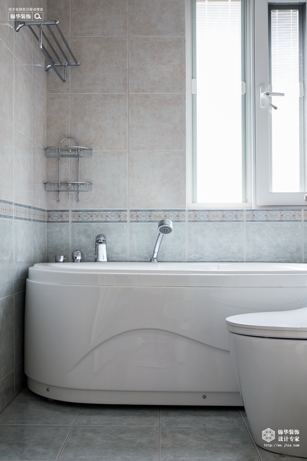 柠檬黄与宝石蓝点亮美式简奢空间,高级灰香槟金和麻白点缀