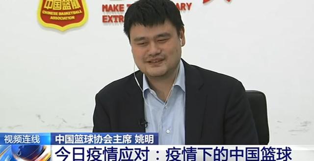 差距明显！都是与白岩松对话，足协主席的干货远比篮协主席更多