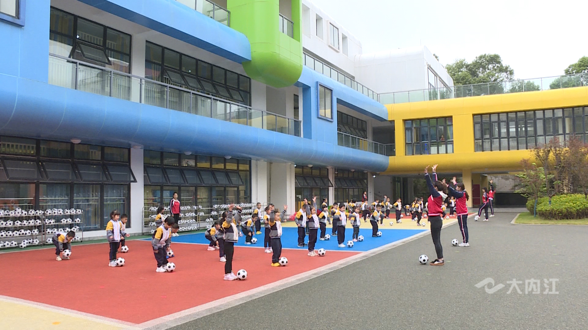 打造园所特点品牌教育,内江示范性幼儿园