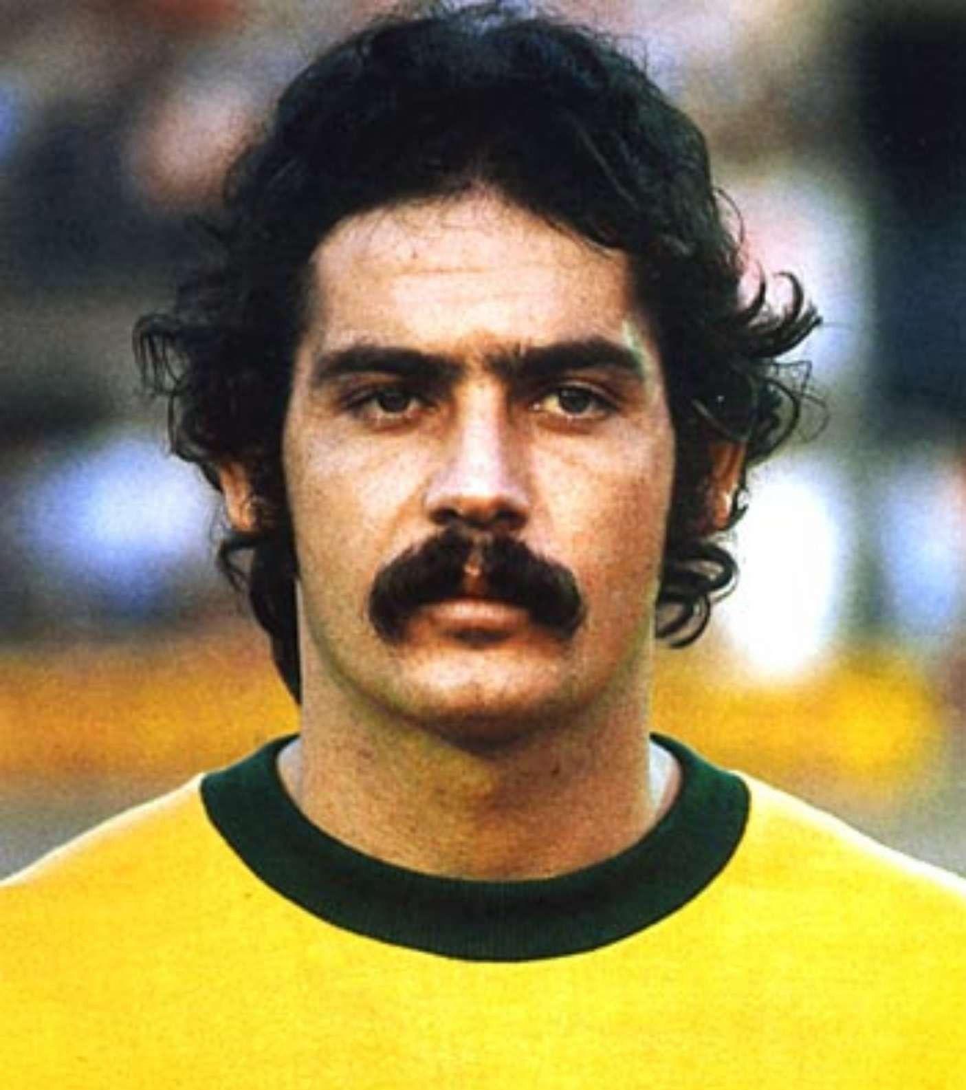 牛尾巴过人马拉多纳,牛尾巴过人罗纳尔多