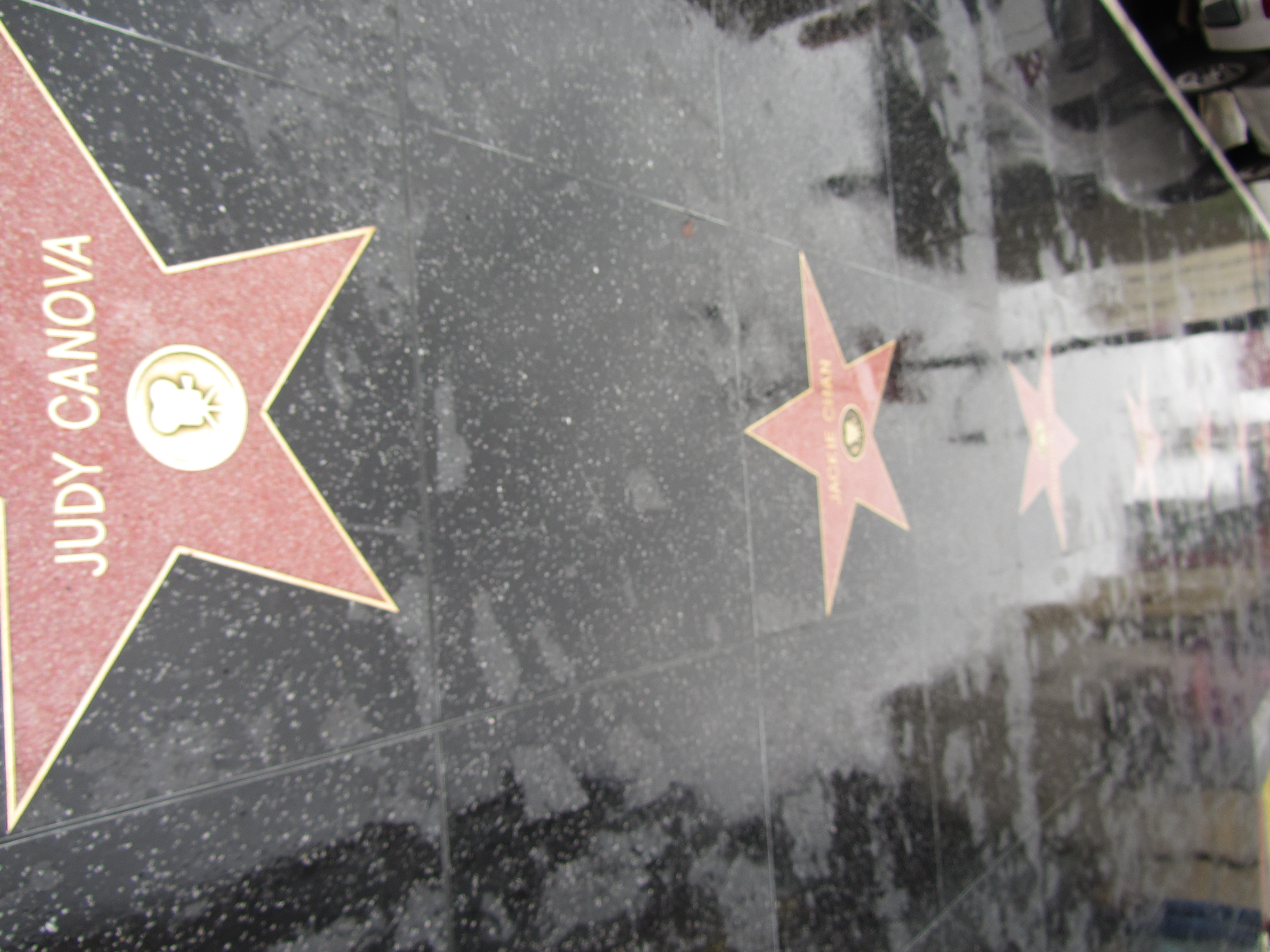 美国人找我要烟抽：美国印象