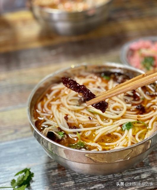 贵阳必吃早餐肠旺面,肠旺面贵阳特点饮食