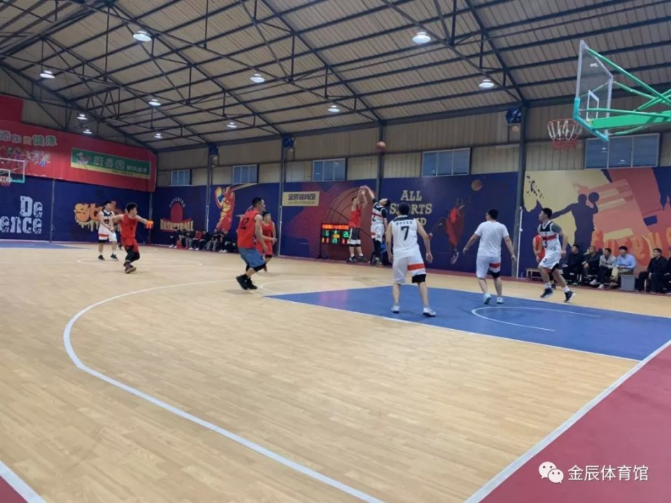 閲戣景浣撹偛鐩存挱鍥炴斁,閲戣景浣撹偛鐩存挱