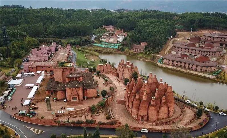 适合去旅游的云南小镇,云南旅游十日游特点小镇