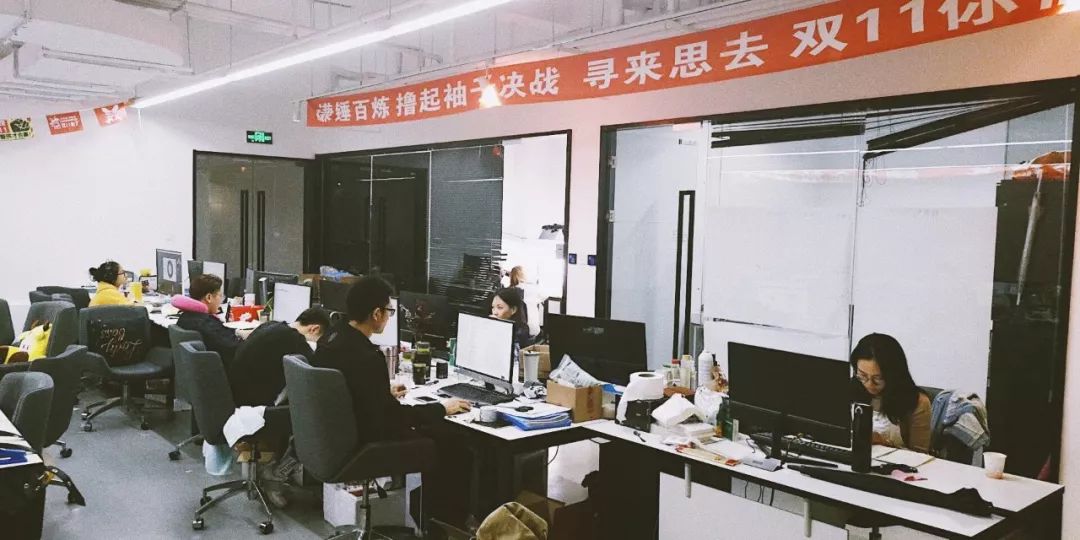 淘宝主播薇娅收入多少,淘宝主播薇娅一年收入多少钱