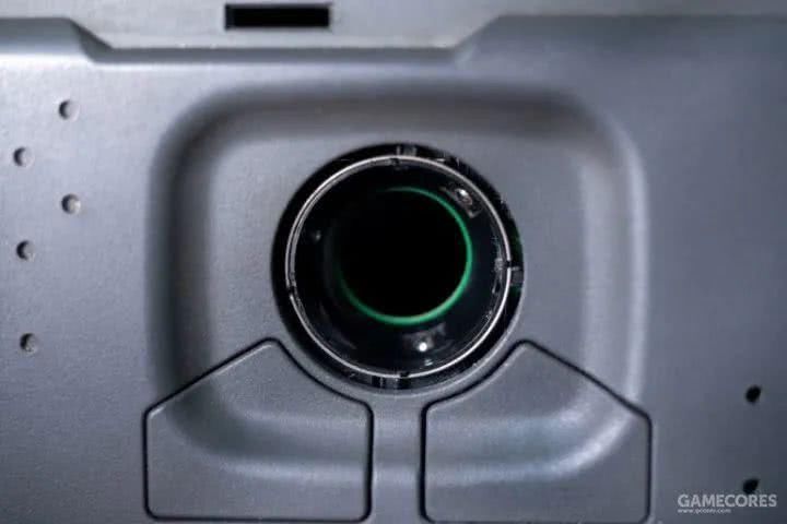 一百多块买个26年前的笔记本，我改了改，还能上网