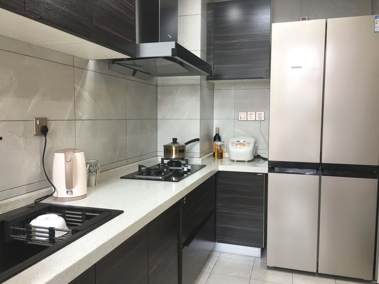 75平方轻奢装修风格视频,75平轻奢风格装修效果图