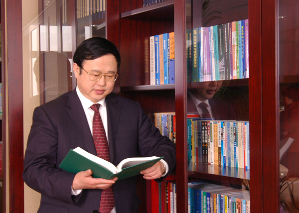 传奇！这7位中国工程院院士，都毕业于湖南同一所高校，还是同一个院系