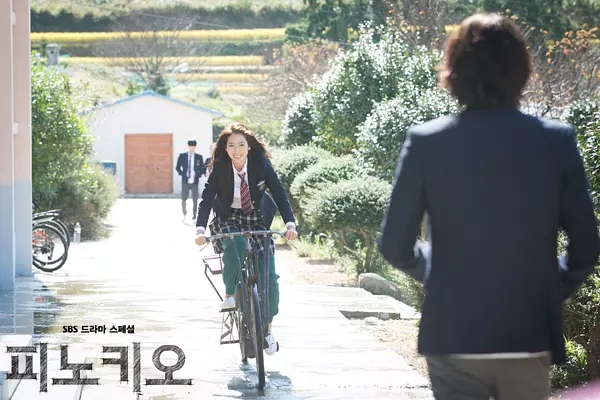 匹诺曹最烂漫的时光,匹诺曹的炸裂感情史