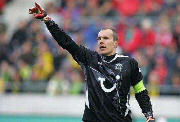 不做损害别人利益危害社会的事,不做危害社会的事的人